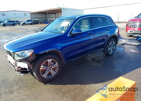 2018 Mercedes-Benz Glc 300 z USA, uszkodzony, nr VIN WDC0G4JB9JV016294